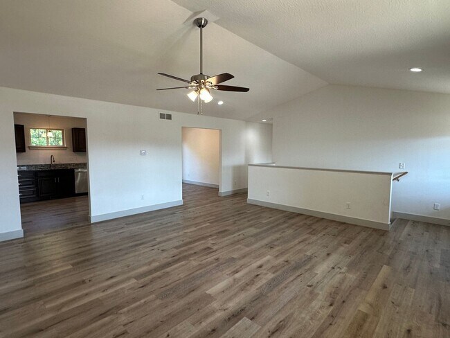 Building Photo - Now LEASING in Summit Pass! Available May 18, 2026!