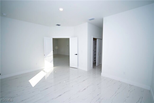 Building Photo - 18141 Wintergarden Ave