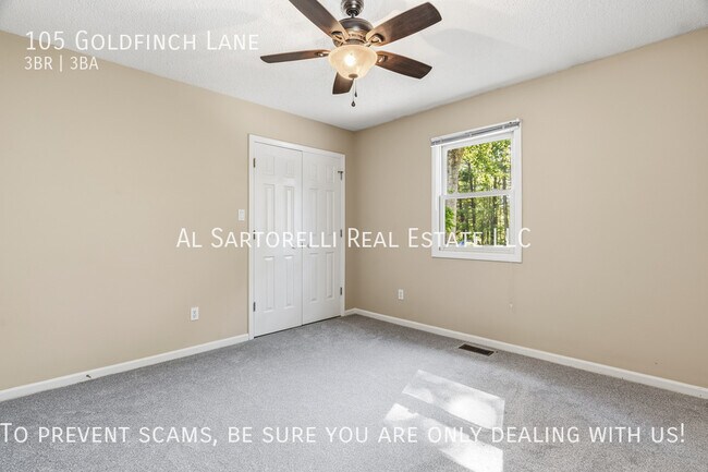 Building Photo - 105 Goldfinch Ln