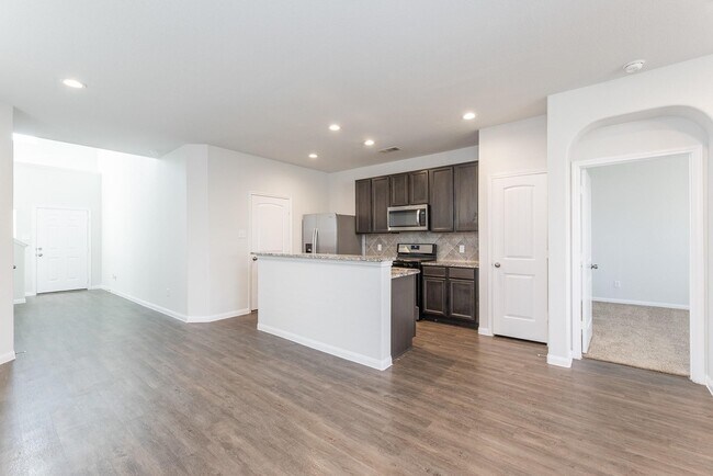 Building Photo - 2931 Orchid Ranch Dr