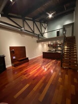 Building Photo - 1301 N Front St
