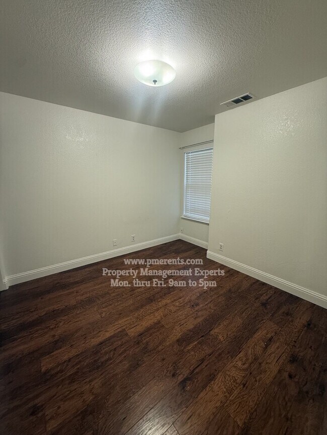 Building Photo - 3175 Autumn Chase Cir