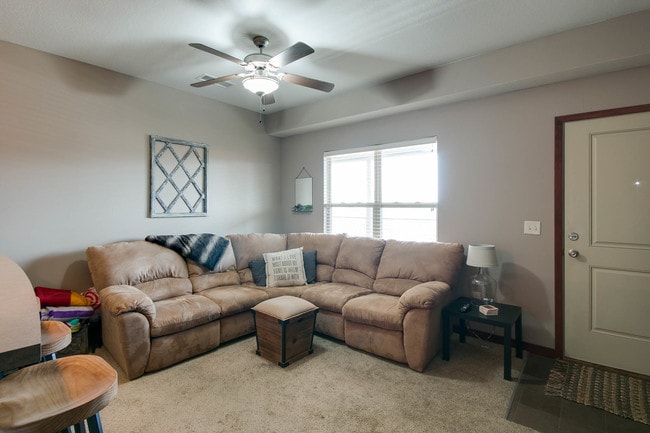 Building Photo - Fairchild Flats - 1614 Fairchild Road