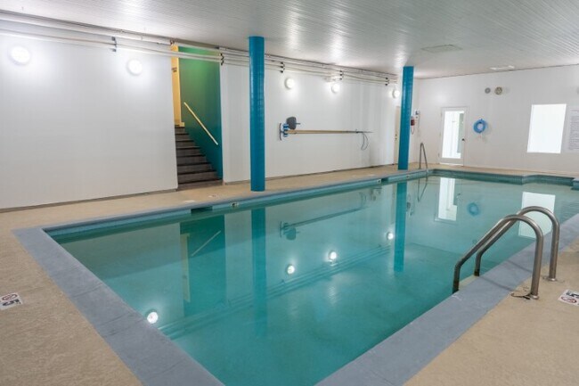 Building Photo - 2929 76th Ave SE