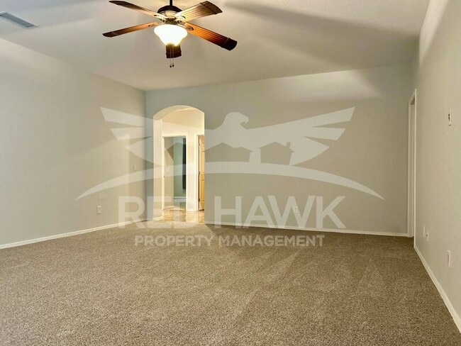 Building Photo - 879 S Phelps Dr