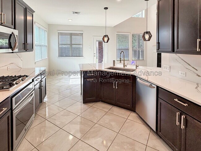 Building Photo - 10228 Tahoka Pl