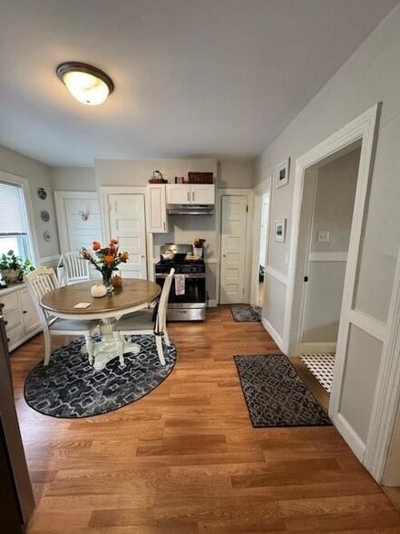 Building Photo - 20 Tenth Street, 1