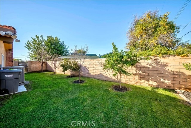 Building Photo - 5370 Lockhaven Dr