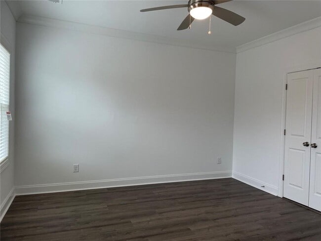 Building Photo - 3243 Bartee Walk