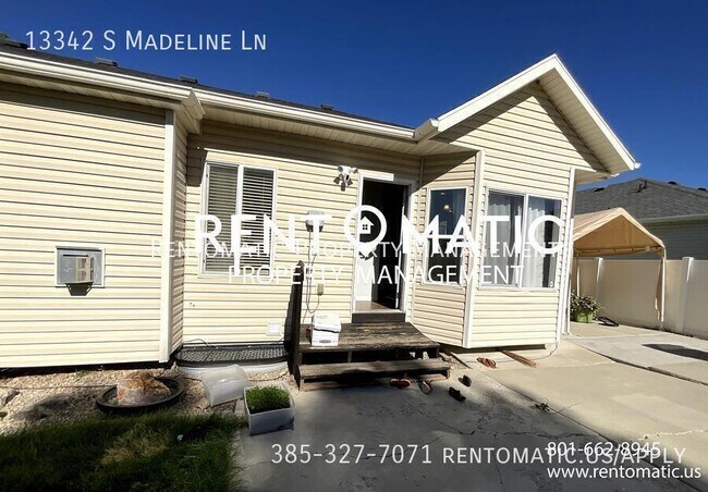 Building Photo - 13342 Madeline Ln W
