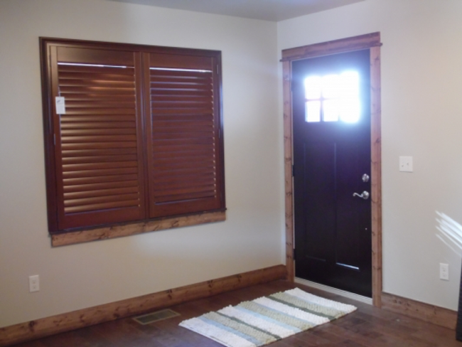 Building Photo - Four Bedroom Home in Northwest Bozeman - C...