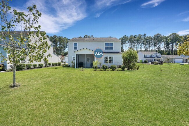 Building Photo - Beautiful Home in Seagrass Station