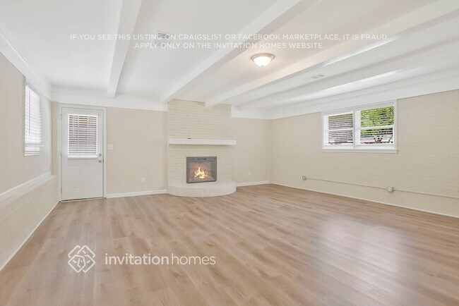 Building Photo - 386 Kemolay Rd SW