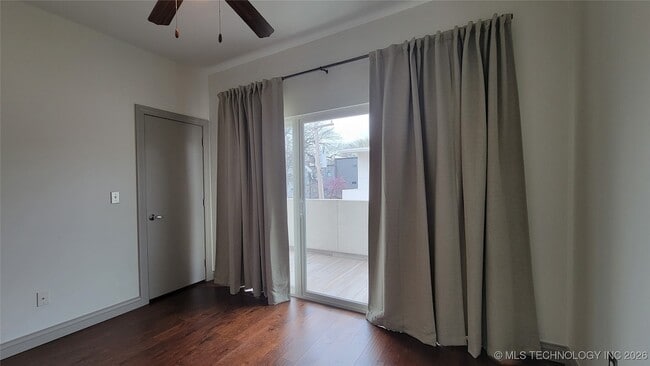 Building Photo - 1430 S Quincy Ave