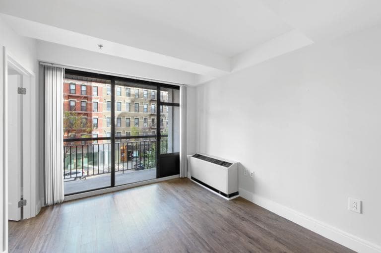 Building Photo - 333 E 91st St