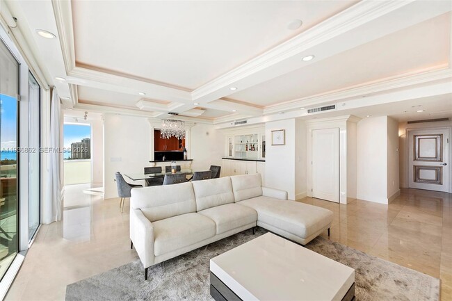 Building Photo - 19400 Turnberry Way