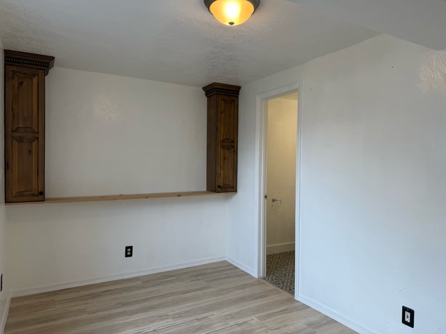 Building Photo - 8103 Waterfowl Ave