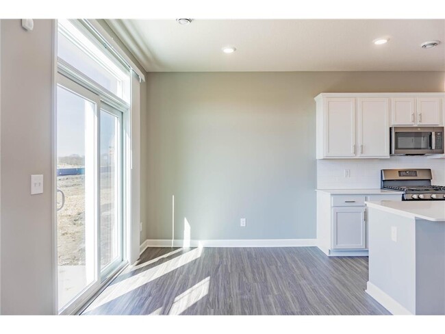 Building Photo - 1504 Dogwood Ln