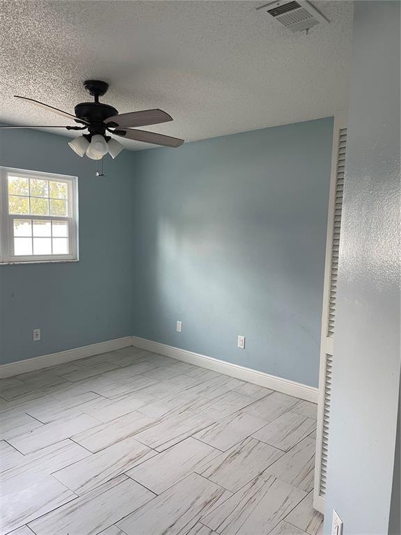 Building Photo - 125 Cranfield Ct