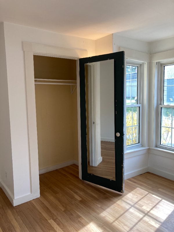 Building Photo - 8 Horne St