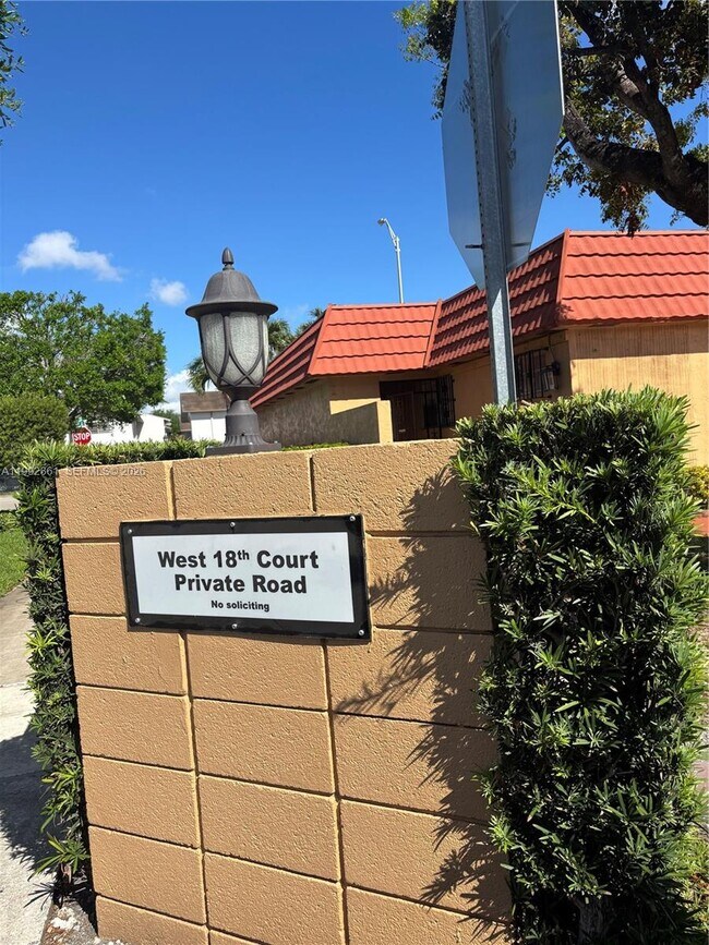 Building Photo - 4131 W 18th Ct