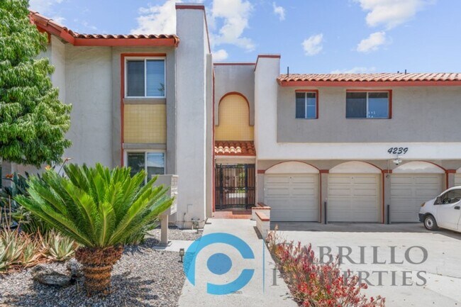 Building Photo - Beautiful 2bd/2ba 2nd Floor Condo with Bra...