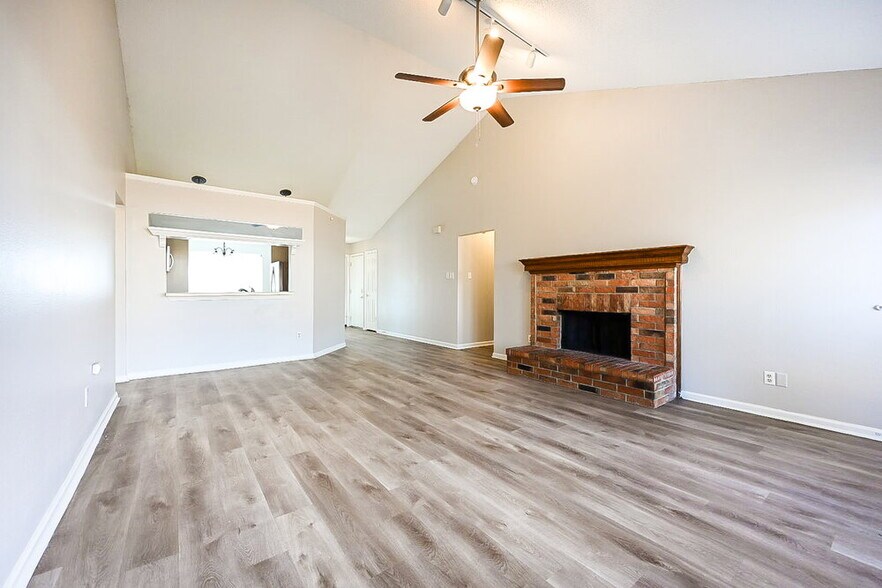 Building Photo - 114 Windmill Ridge Dr