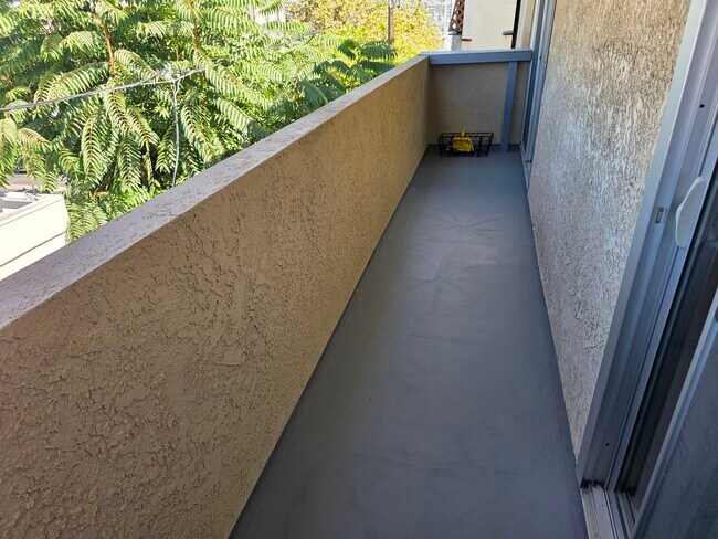 Building Photo - 3762 Hughes Ave