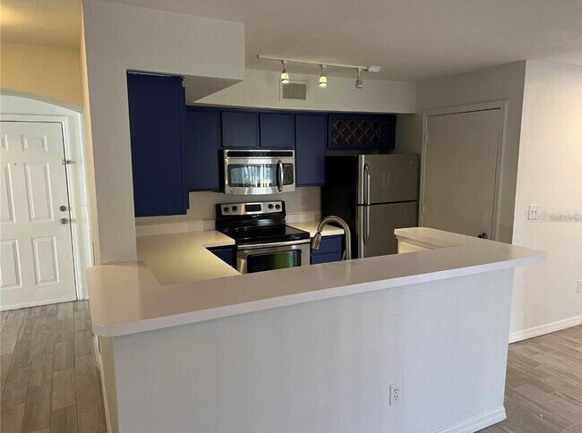 Building Photo - 7300 Westpointe Blvd