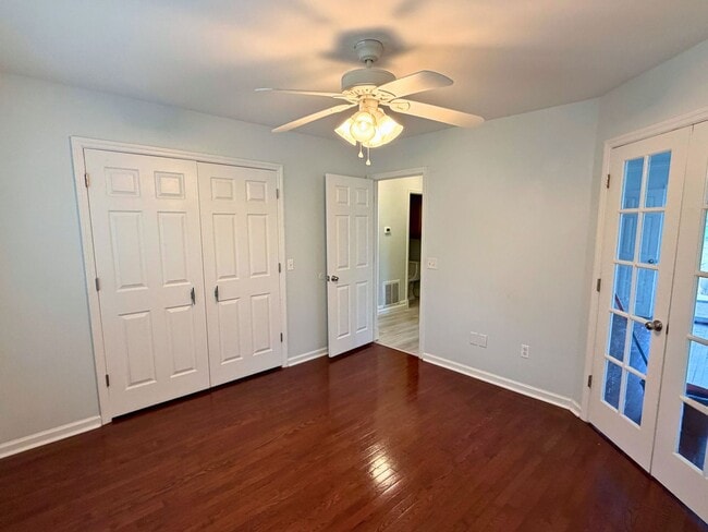 Building Photo - Spacious 4 Bedroom, 2.5 Bath Home with Stunning Marsh Views