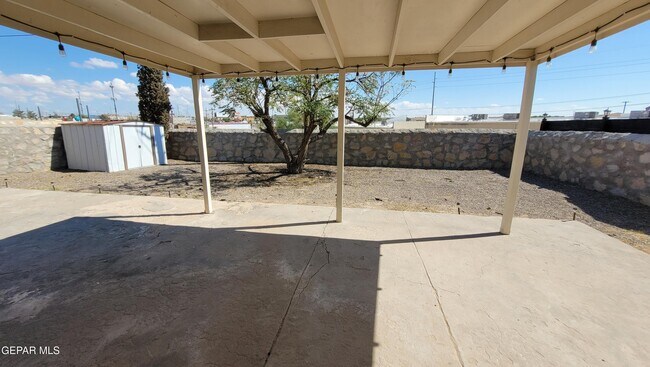 Building Photo - 1536 Dick Mayers Dr
