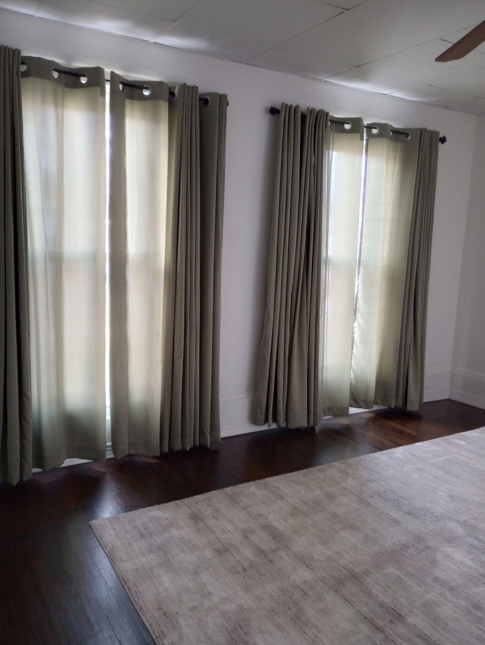 Bonus room view 1 - 602 N Porter St