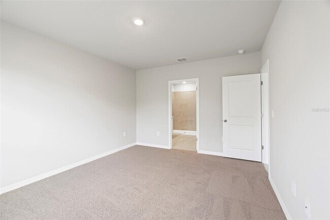 Building Photo - 25222 Cadiz Dr