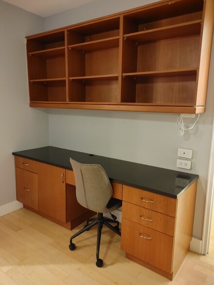 Built in desk and shelving - 1301 N Ode St