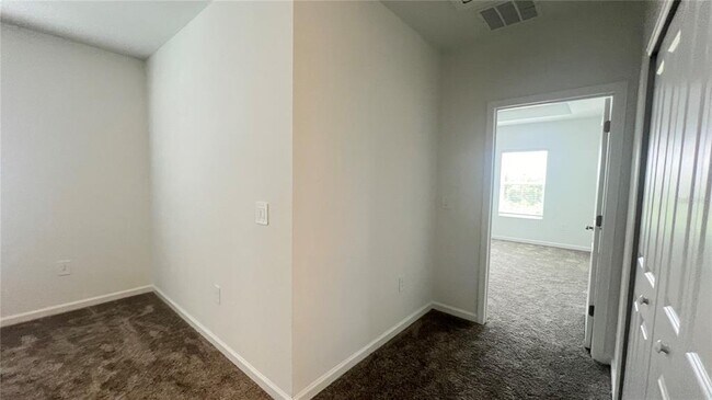 Building Photo - 2821 Pierr St