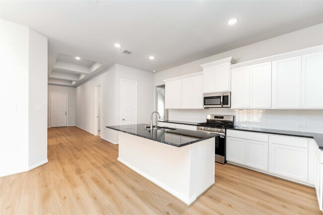Building Photo - 24543 Greeley Lake Dr