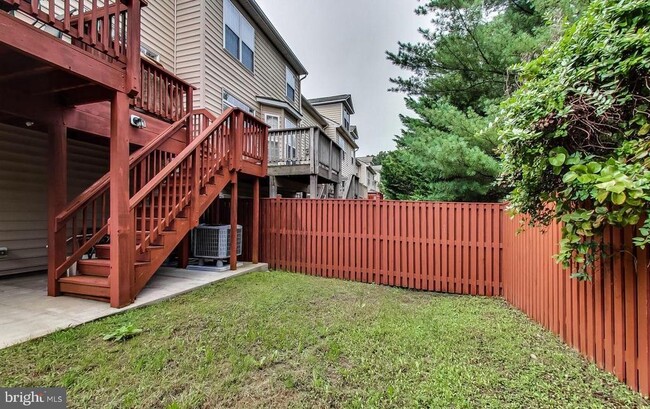 Building Photo - 3928 Bryant Park Cir