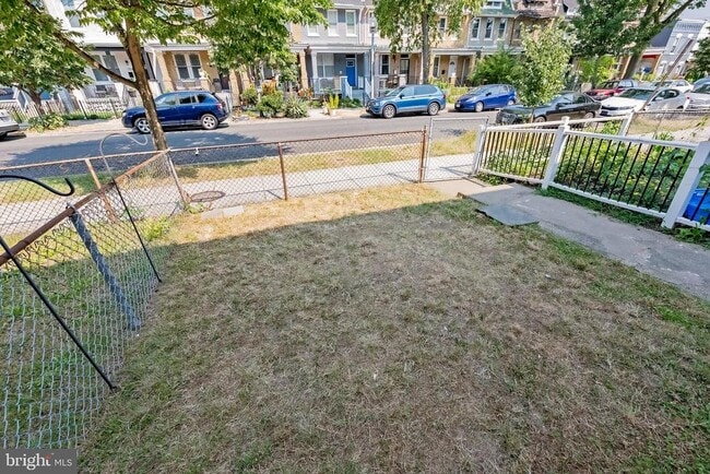 Building Photo - 1705 Montello Ave NE