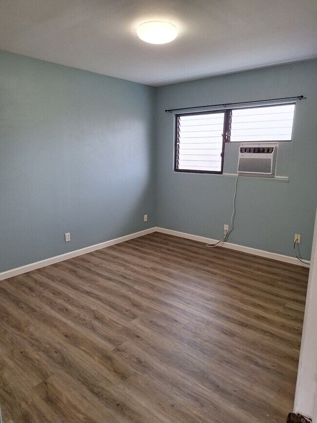Building Photo - 1322 Olino St