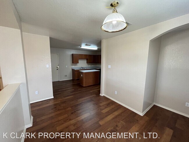 Building Photo - 4 br, 2 bath House - 8107 HEIGHTS VALLEY