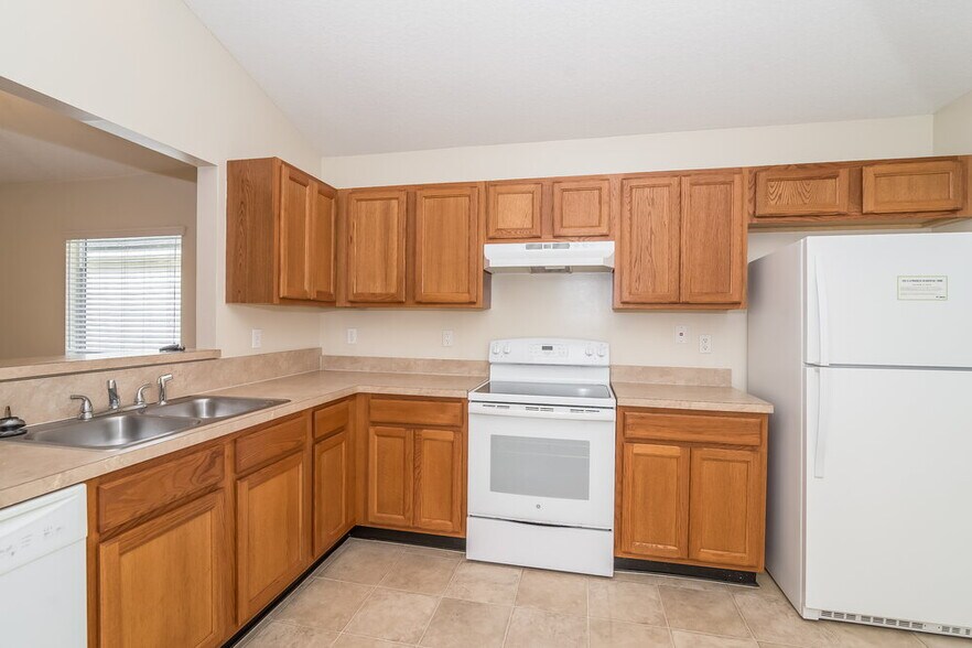 Building Photo - 3954 Pebble Brooke Circle South