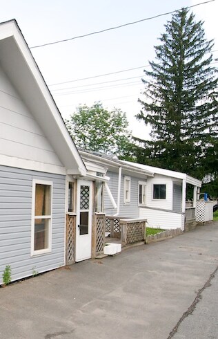 Front door mid apartment two parking spots + - 6201 NY-42
