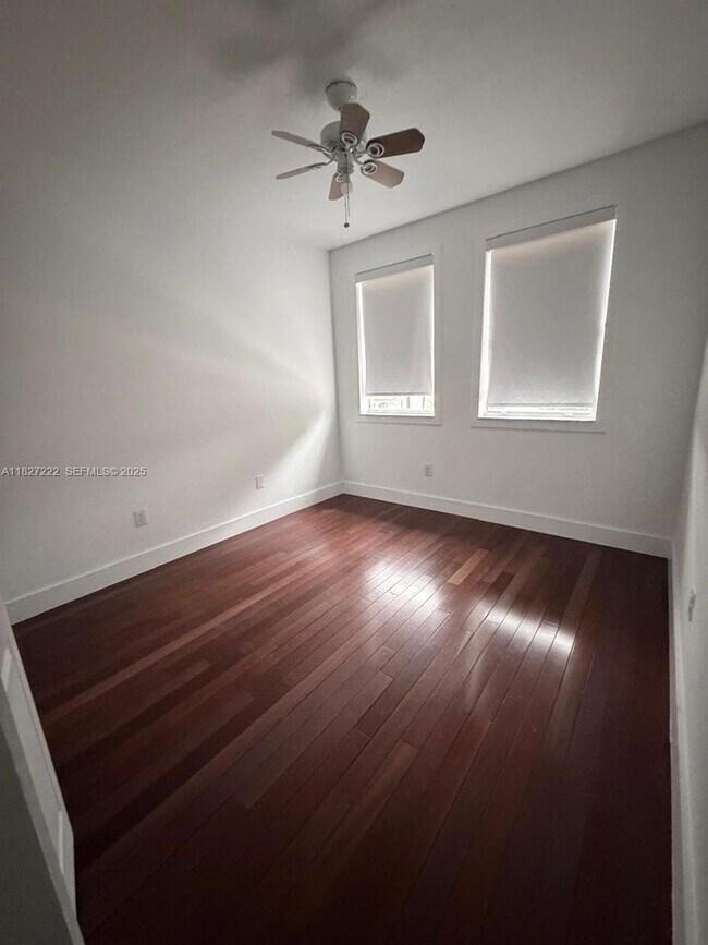 Building Photo - 8513 NW 109th Ct