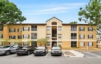 Building Photo - 7524 Seurat St