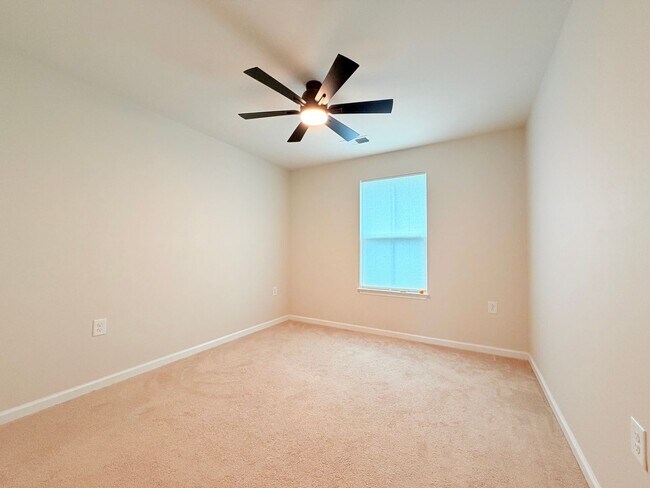 Building Photo - 137 Capeside Ct