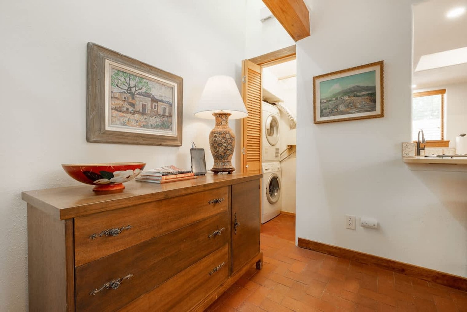 Building Photo - 209 Sena St