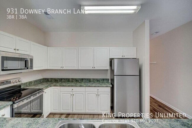 Building Photo - 931 Downey Branch Ln