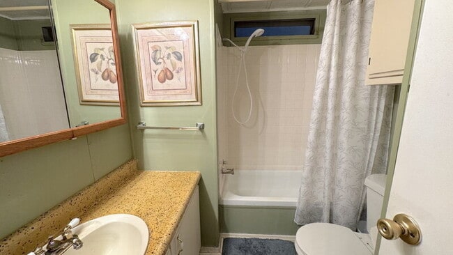 Building Photo - 5638 James Dr