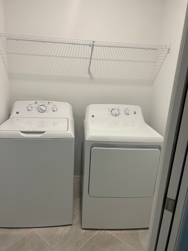 Building Photo - 18421 Copperhead Dr