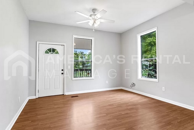 Building Photo - 3314 16th St
